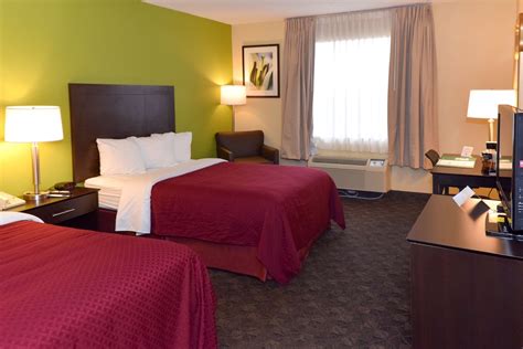 Quality Inn St. Louis Airport Hotel, St. Louis: Room, Prices.